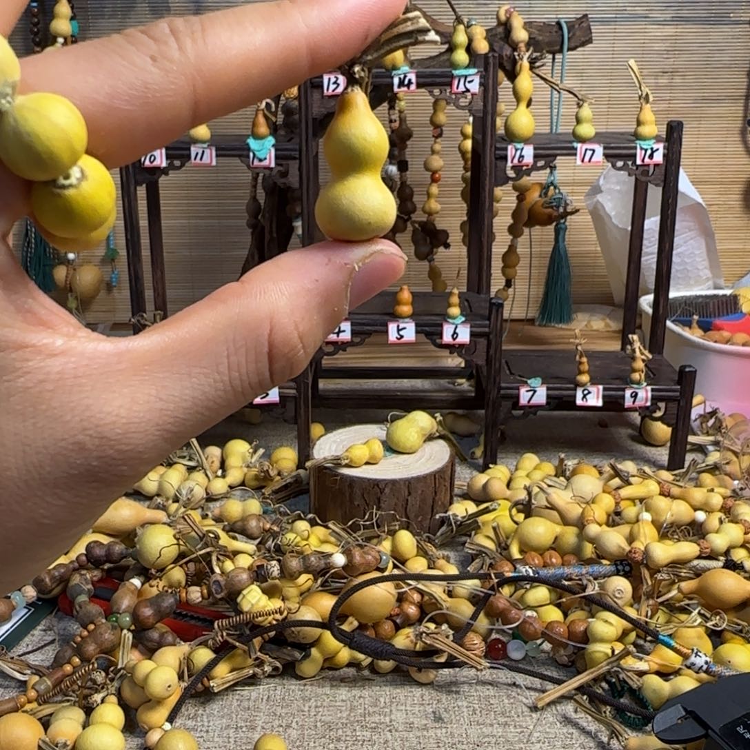 小***包打孔不退不换！秒拍秒退拉黑！