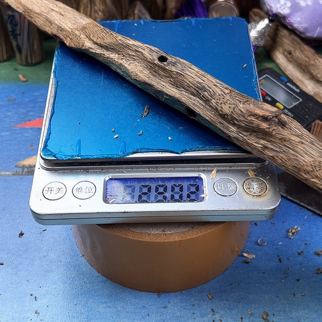 香料绿奇楠虫漏白棋29克