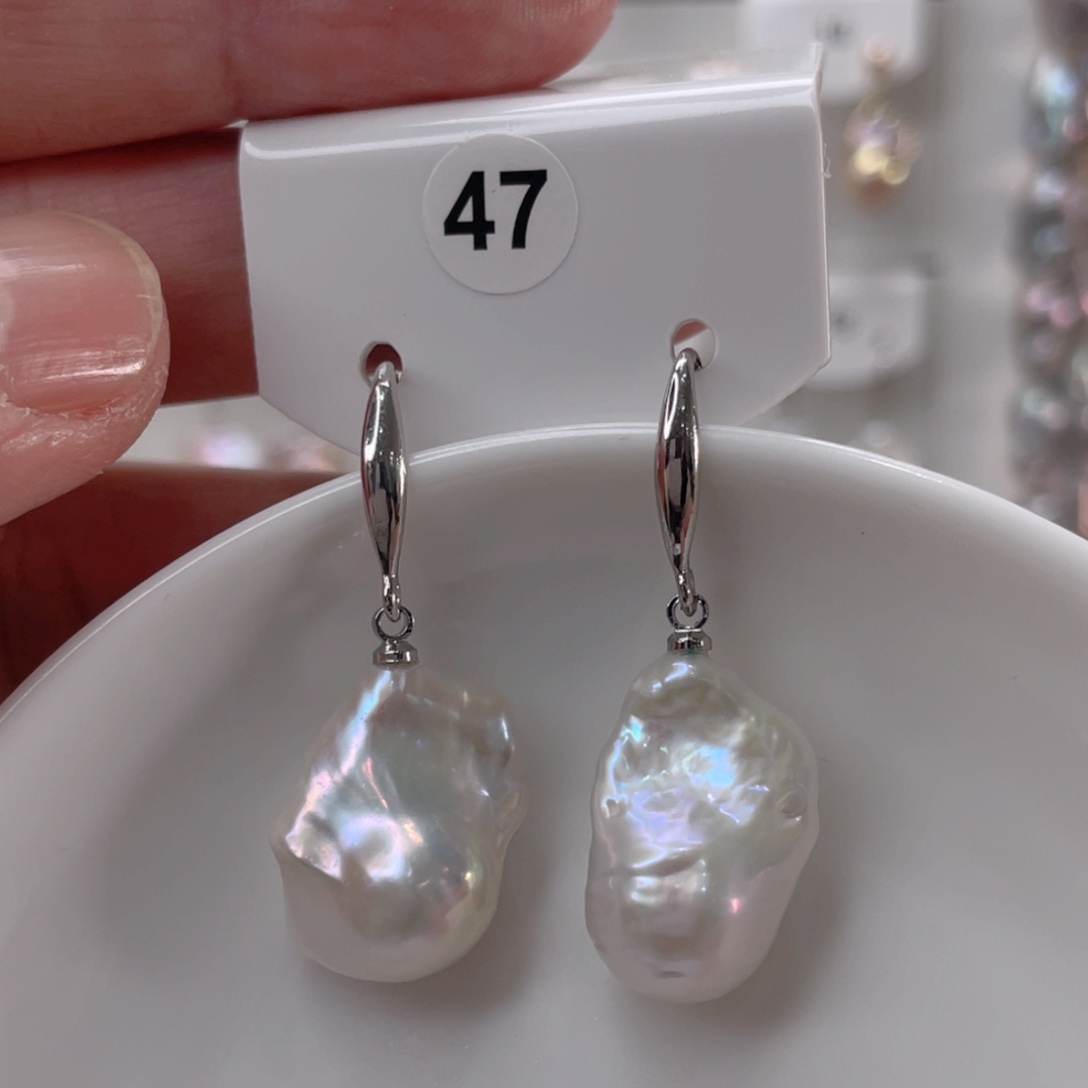 颈饰未镶嵌淡水珍珠