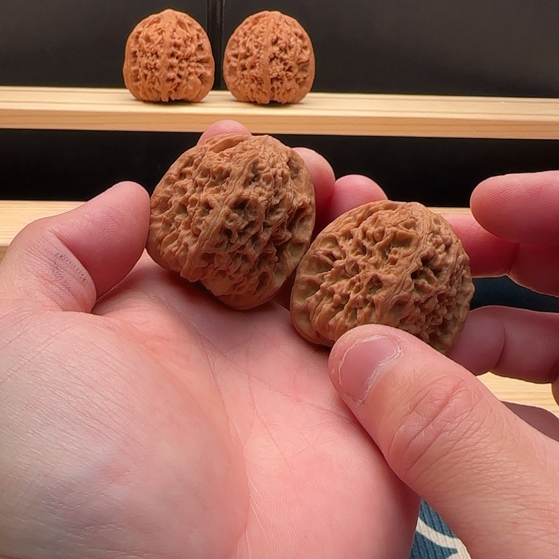 桃核吊坠南疆石石