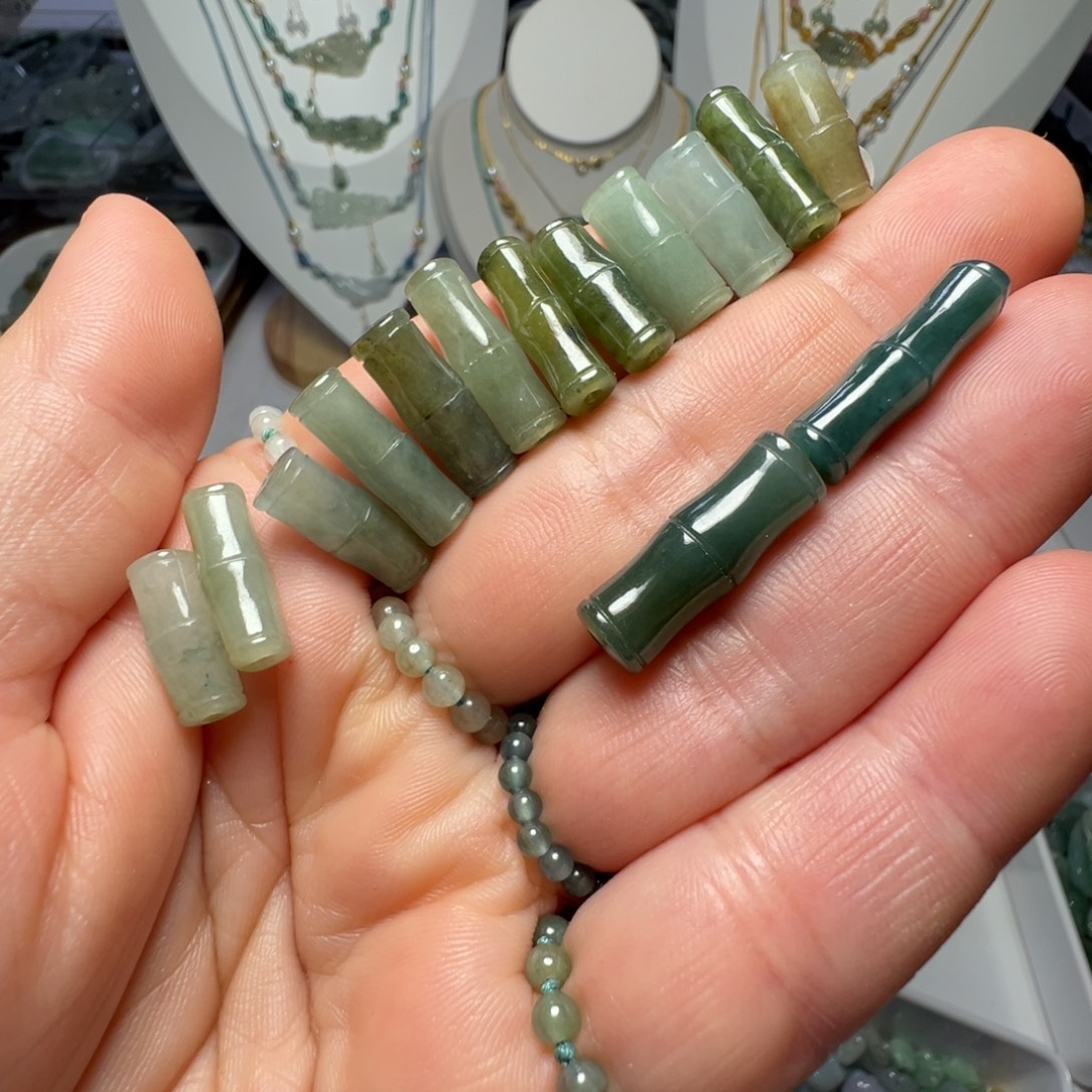 翡翠未镶嵌颈饰通孔竹节一个50块