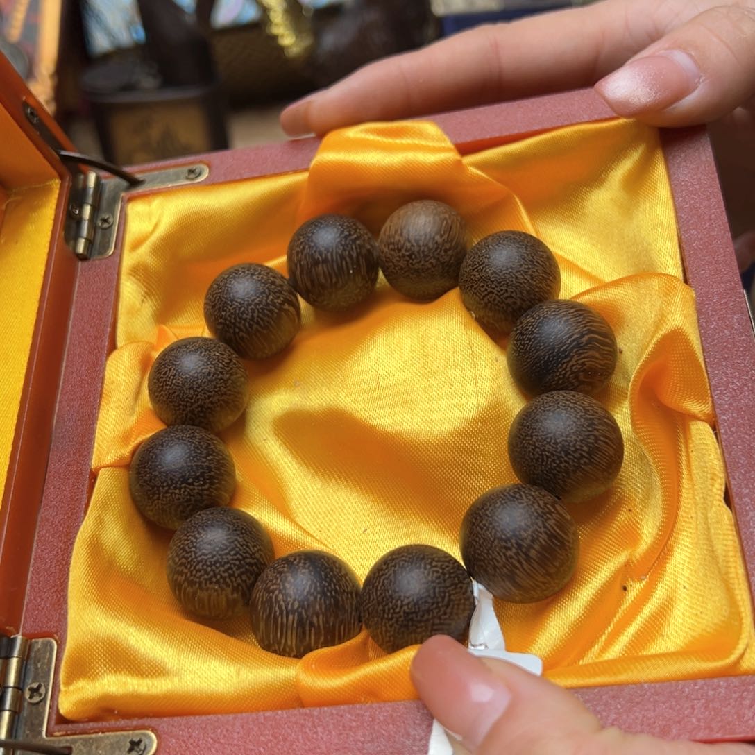 滴血莲花菩提吊坠