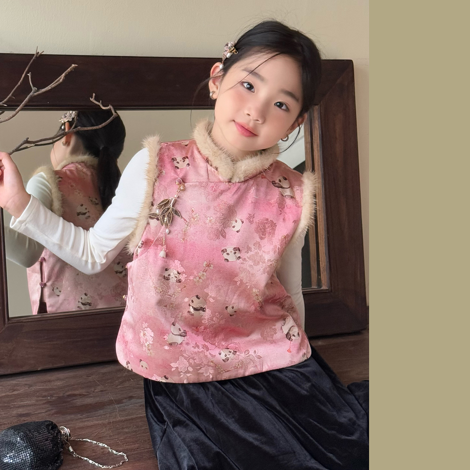 彩虹朵朵女童新中式国风熊猫马甲儿童水貂毛秋冬夹棉坎肩母女装