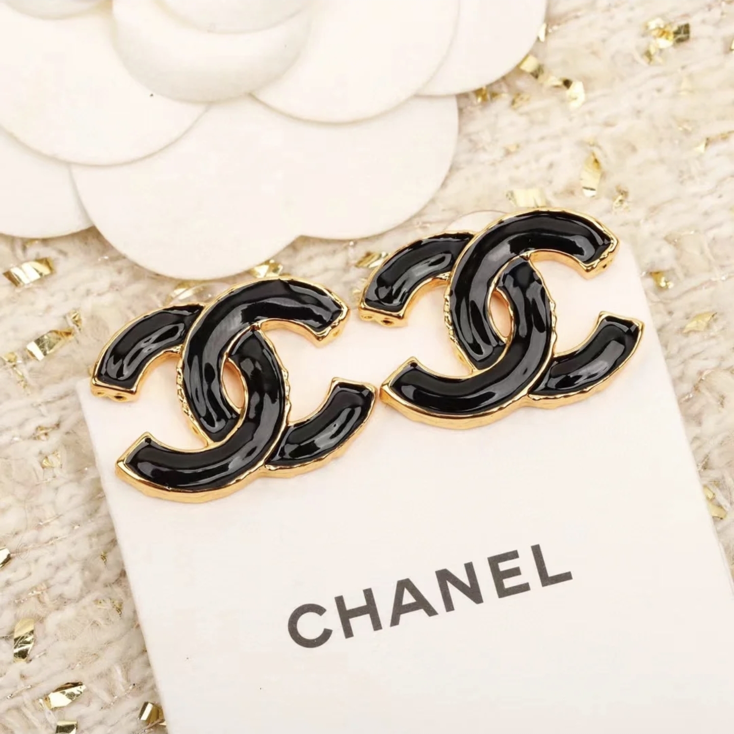 未使用 Chanel/香奈儿 黑色珐琅耳钉大号经典