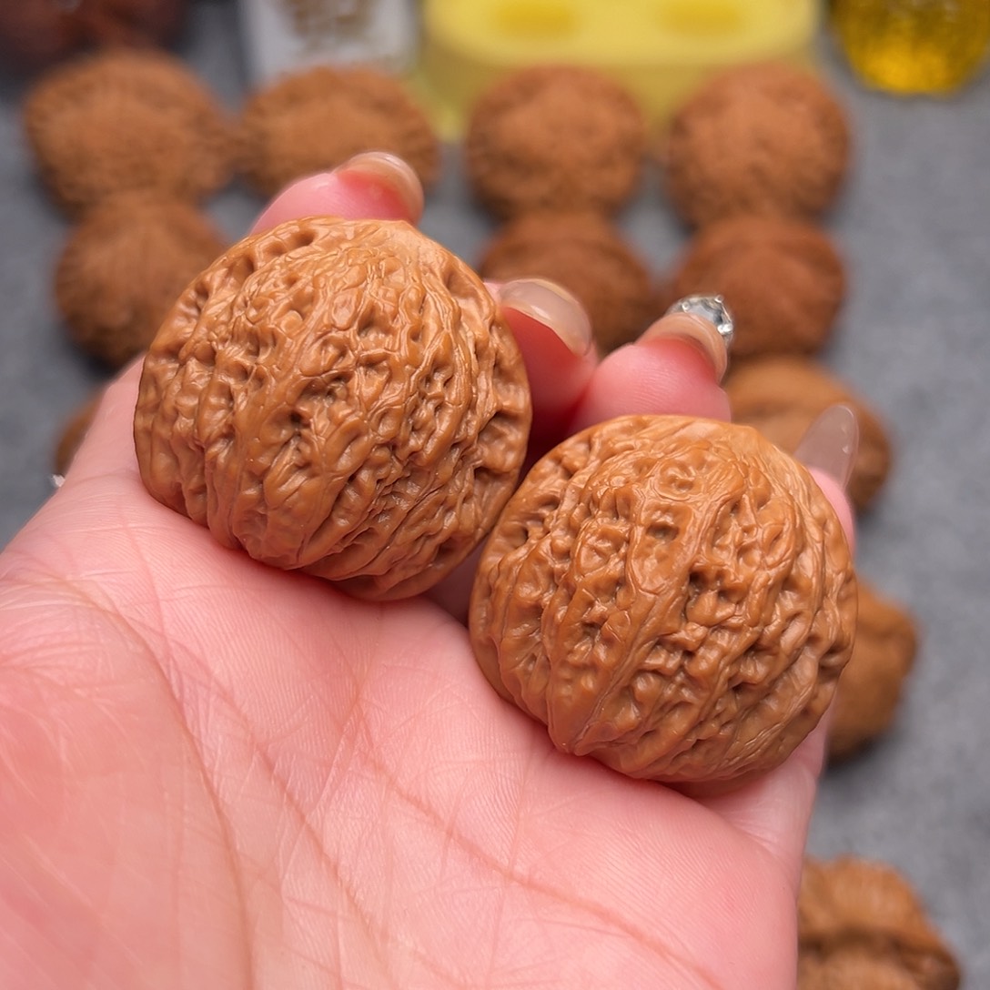 把件文玩核桃精品特价铁锤妹妹36