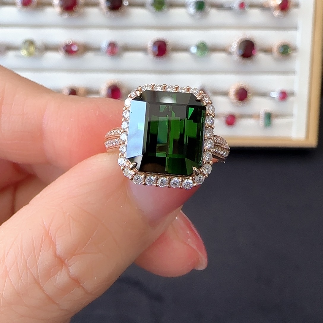 碧玺戒指18K金镶嵌7.55ct