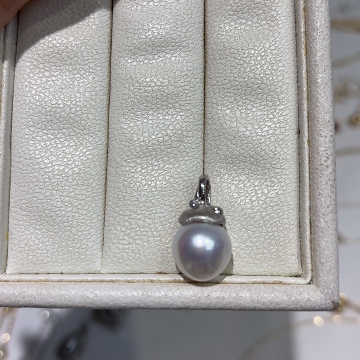 银S925镶嵌海水珍珠颈饰