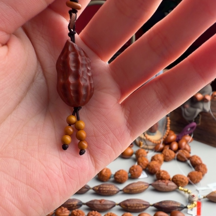 电***信橄榄核手串/手链花生