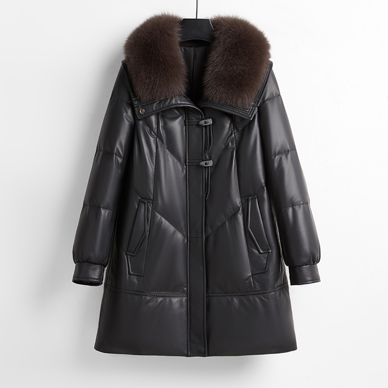 法歌弟25102新款国风时尚大狐狸毛领海宁真皮羽绒服女大码妈妈装