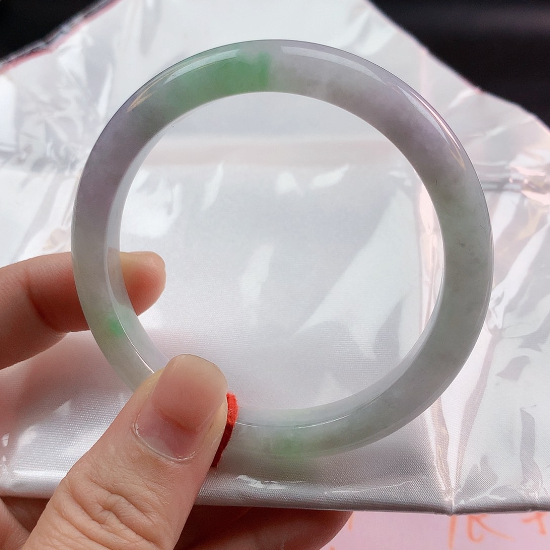 翡翠手镯未镶嵌54圈2174