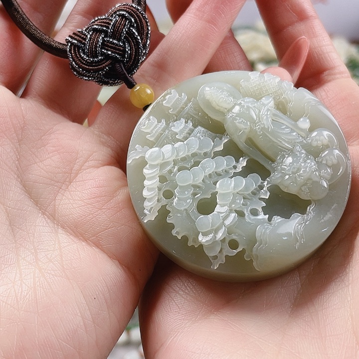 未镶嵌和田玉挂件