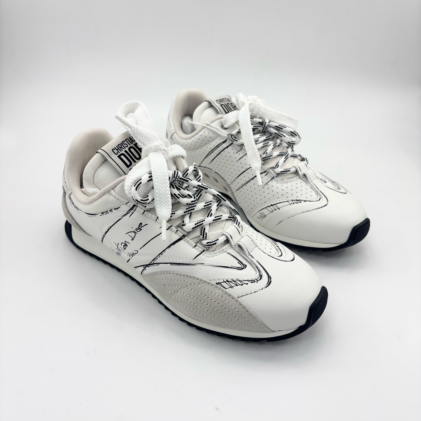 未使用 DIOR/迪奥 38.5码/D-Sketch2025白色解构德训鞋/p0431