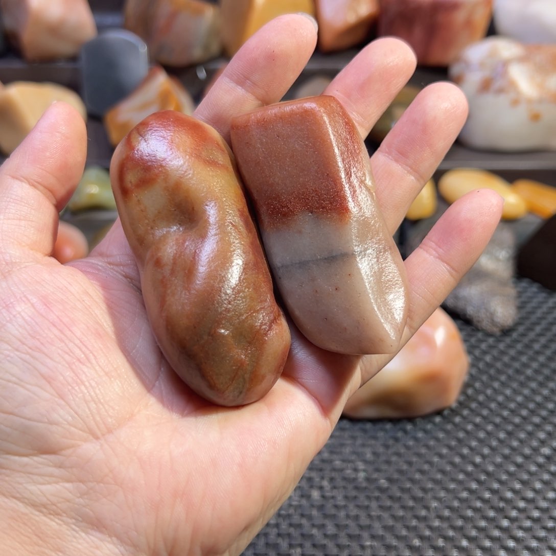 樓*静辉品石金丝玉原石