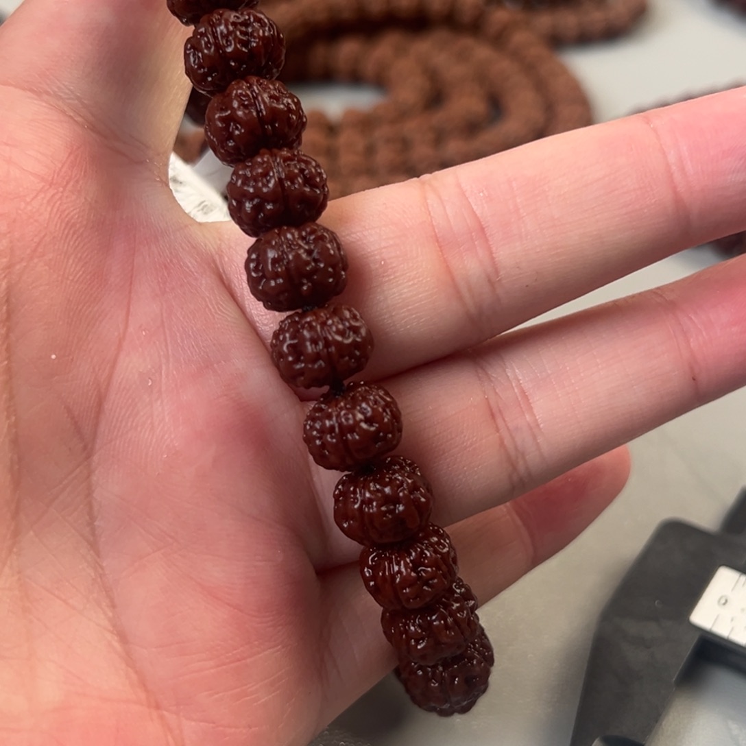 凡***×吊坠金刚菩提老树王手持