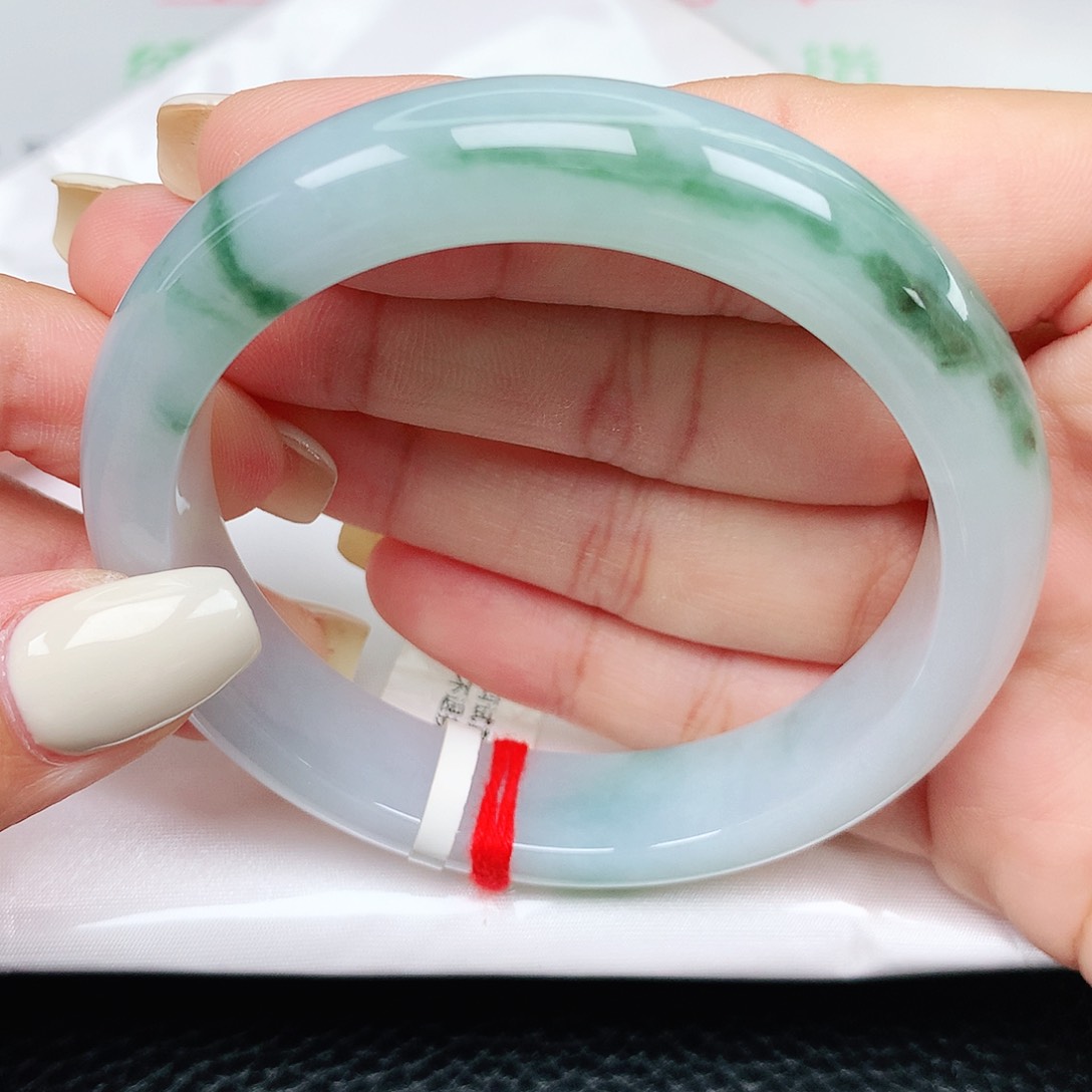 翡翠手镯未镶嵌早10号