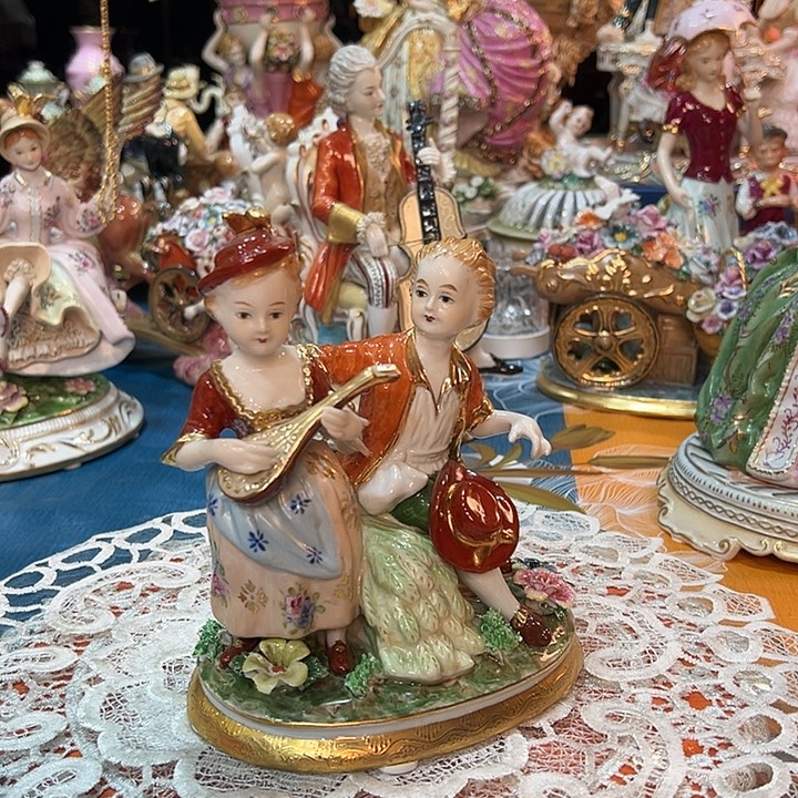 自***飞陶瓷青梅竹马 老货库存