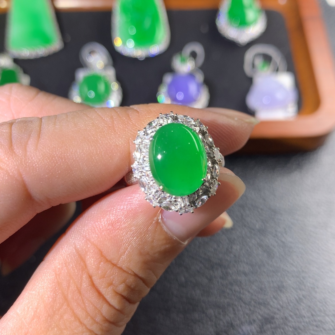 翡翠18K金镶嵌戒指两用款