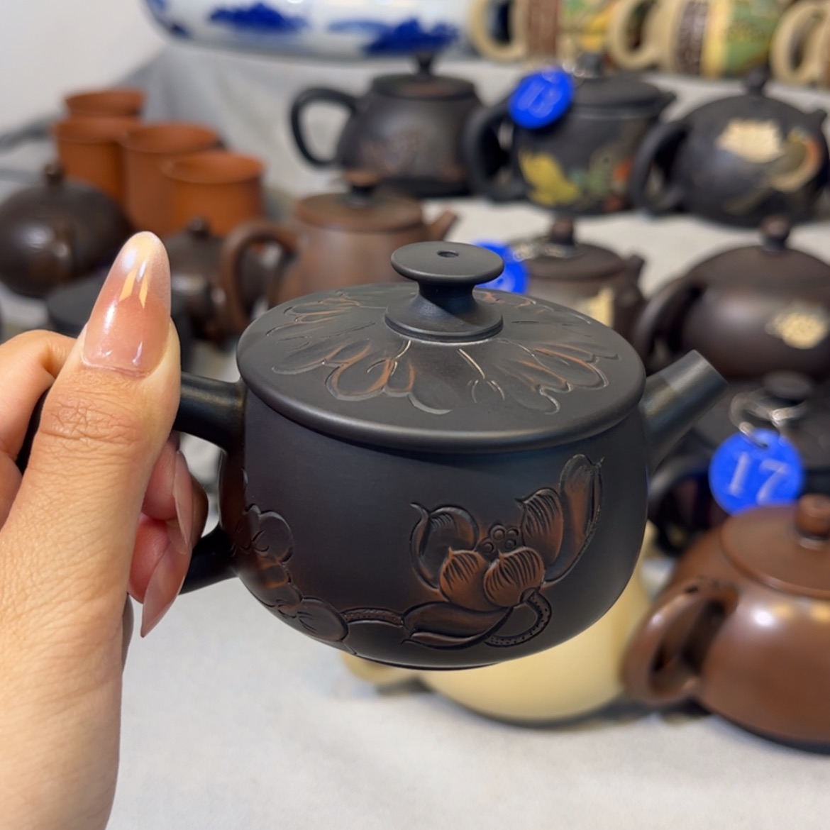 【闪购商品】红泥 微瑕 容量 120c c