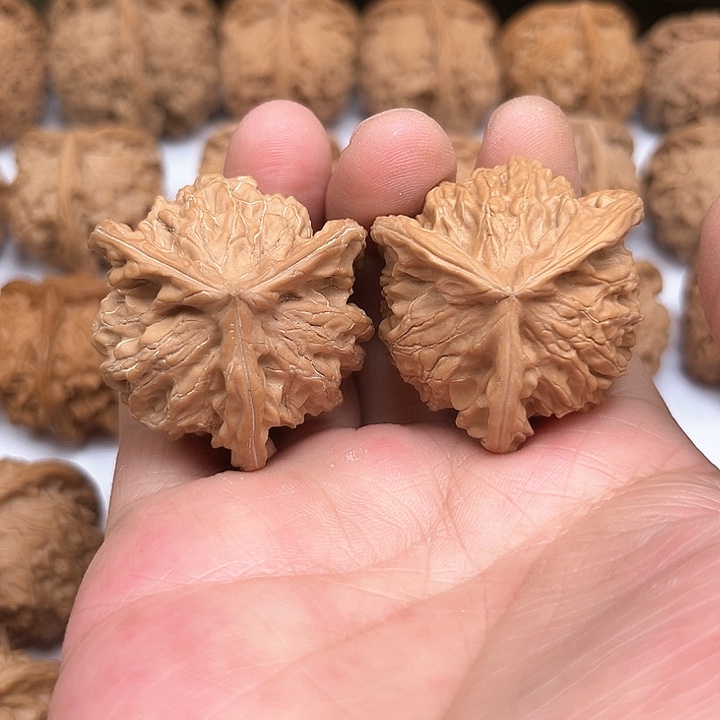 文玩核桃吊坠我想要