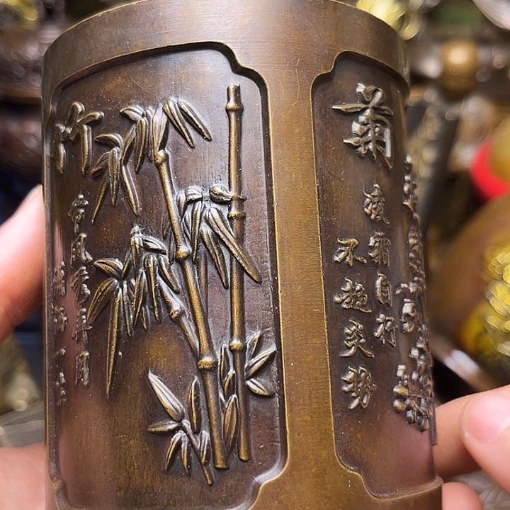精美铜器批发档口