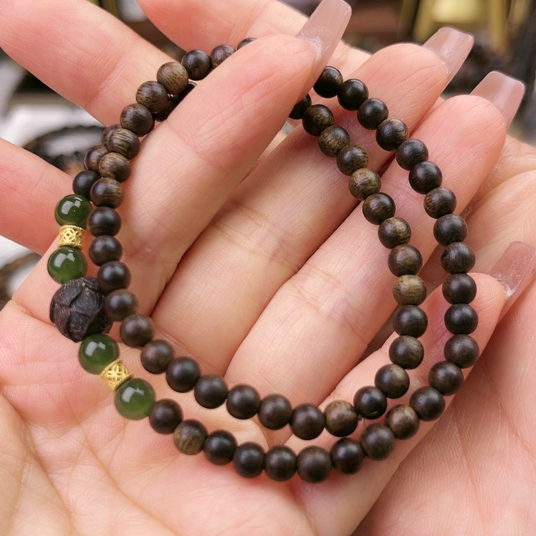 手串沉香白棋玉化碳化老料0.5圆珠双圈款