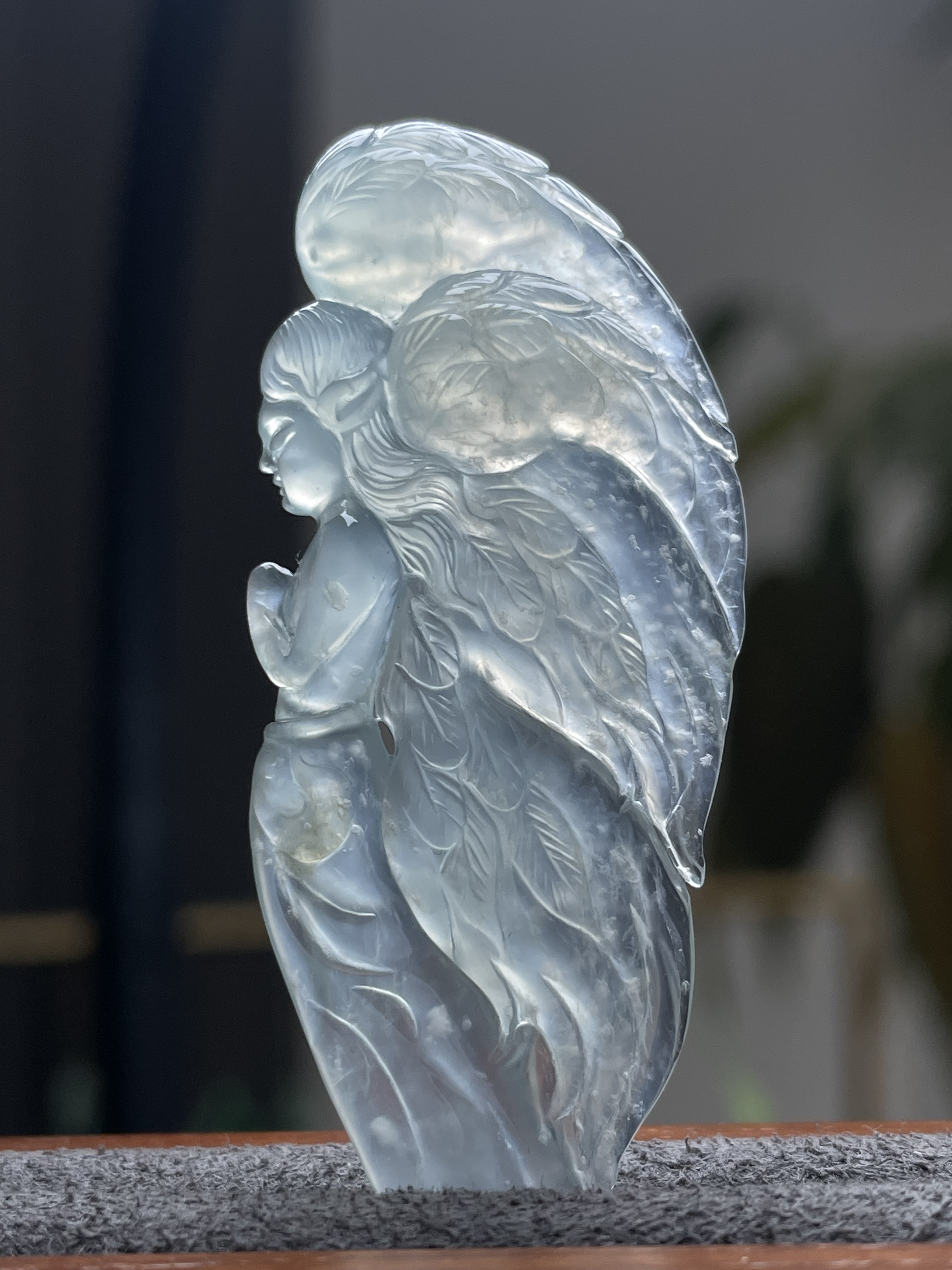 缅甸天然A货木那高冰翡翠吊坠 天空蓝六翼天使挂件
