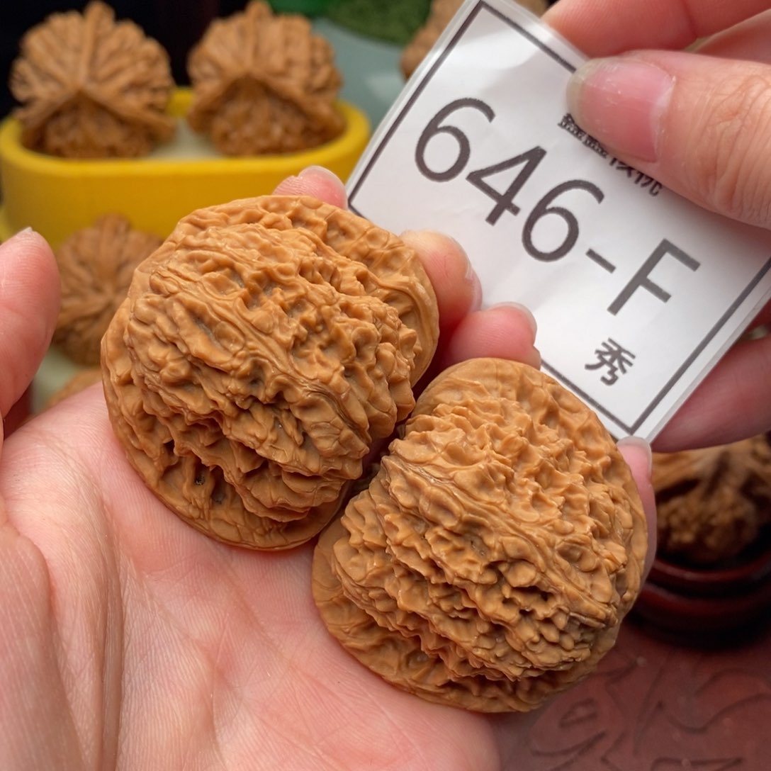 文玩核桃把件南疆45