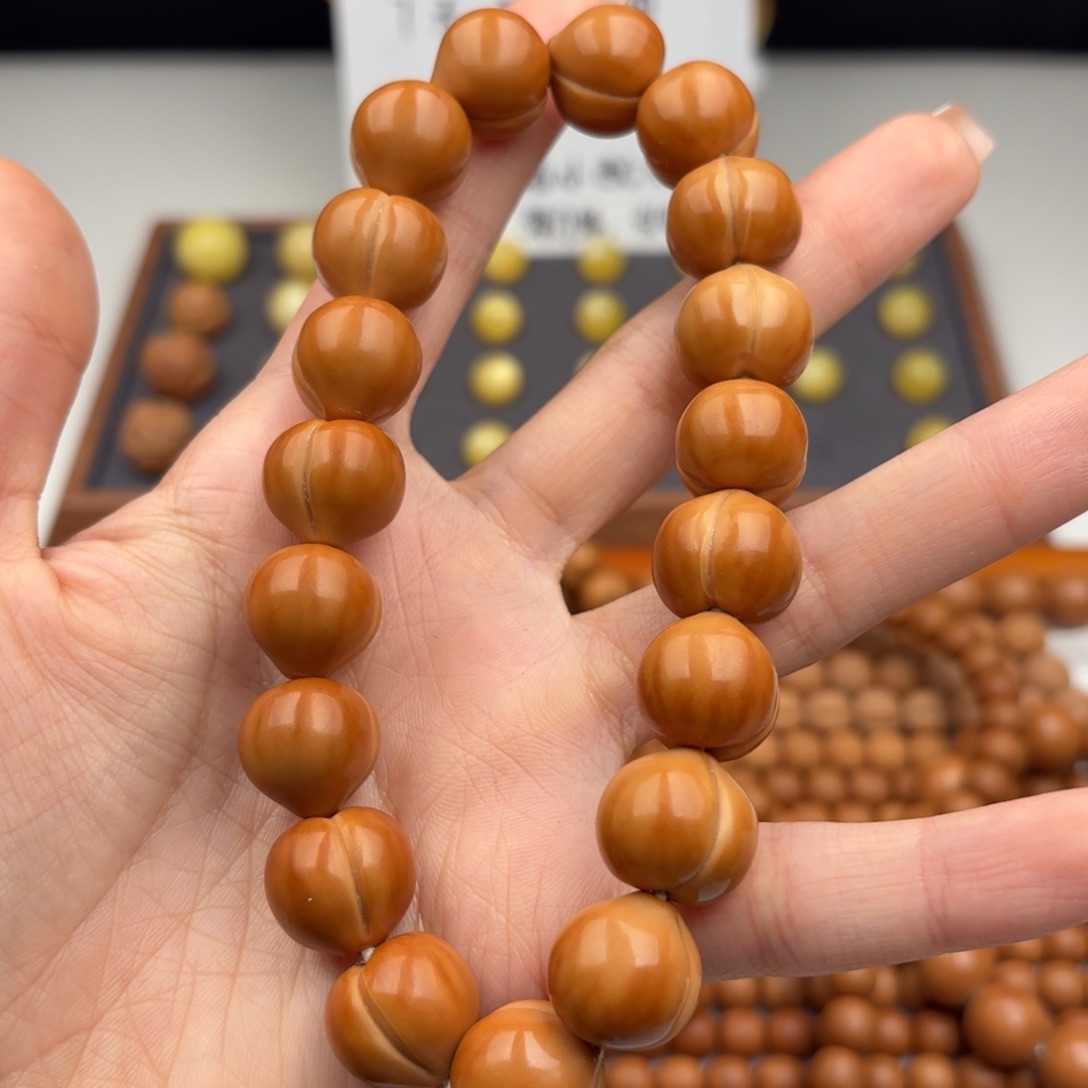 吊坠猴头核桃全品屁桃