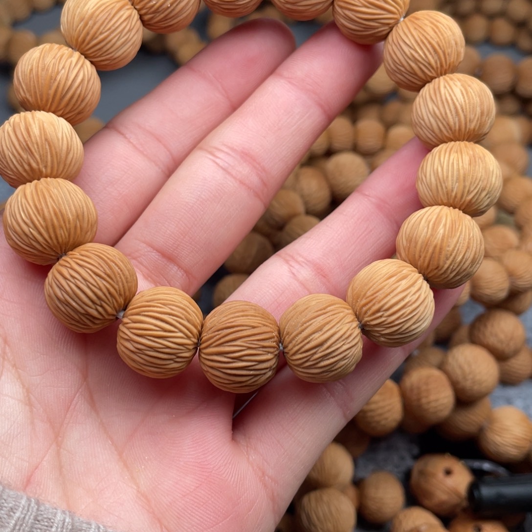 ꧁***꧂猴头核桃手串金丝