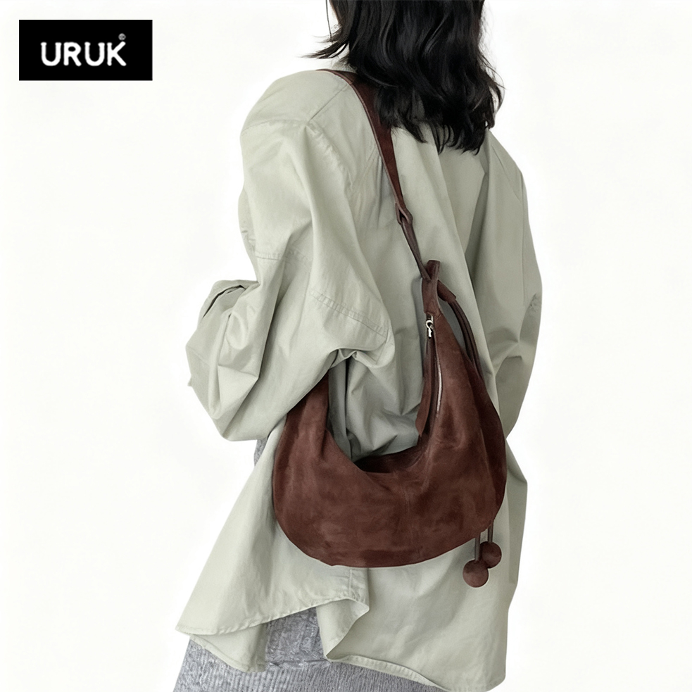 URUK复古通勤咖色单肩包包2025新款秋冬斜挎包女大容量褶皱饺子包