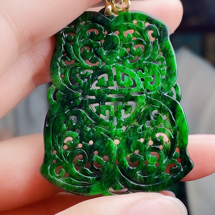 翡翠银S925镶嵌颈饰多样性