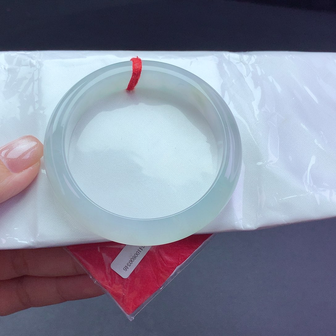 【闪购商品】翡翠手镯未镶嵌a 194501