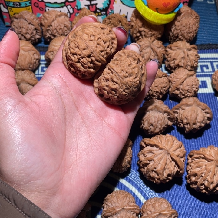 文玩核桃吊坠42➕宫灯01