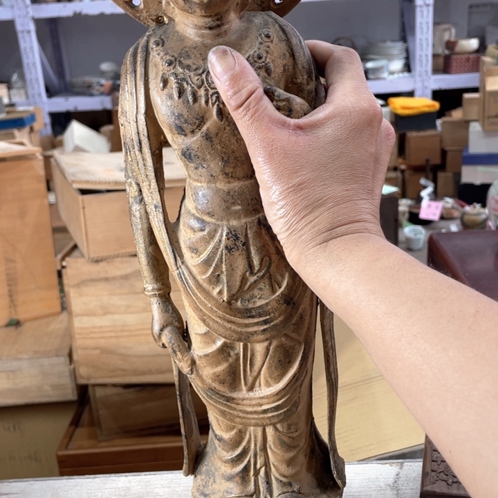 亮**球新亿阁祝福大家新年快乐