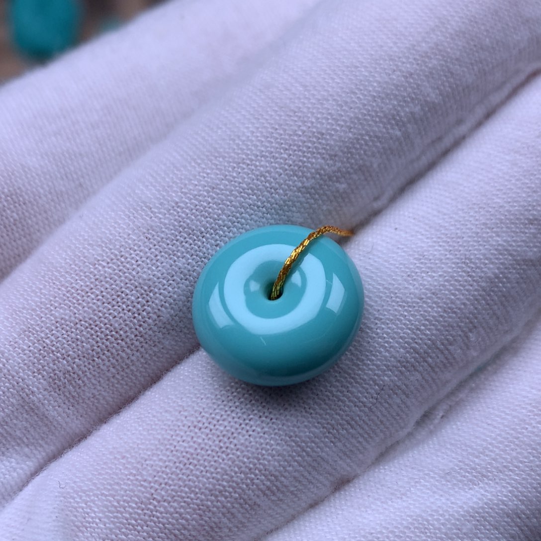 绿松石未镶嵌精品配饰直径15mm