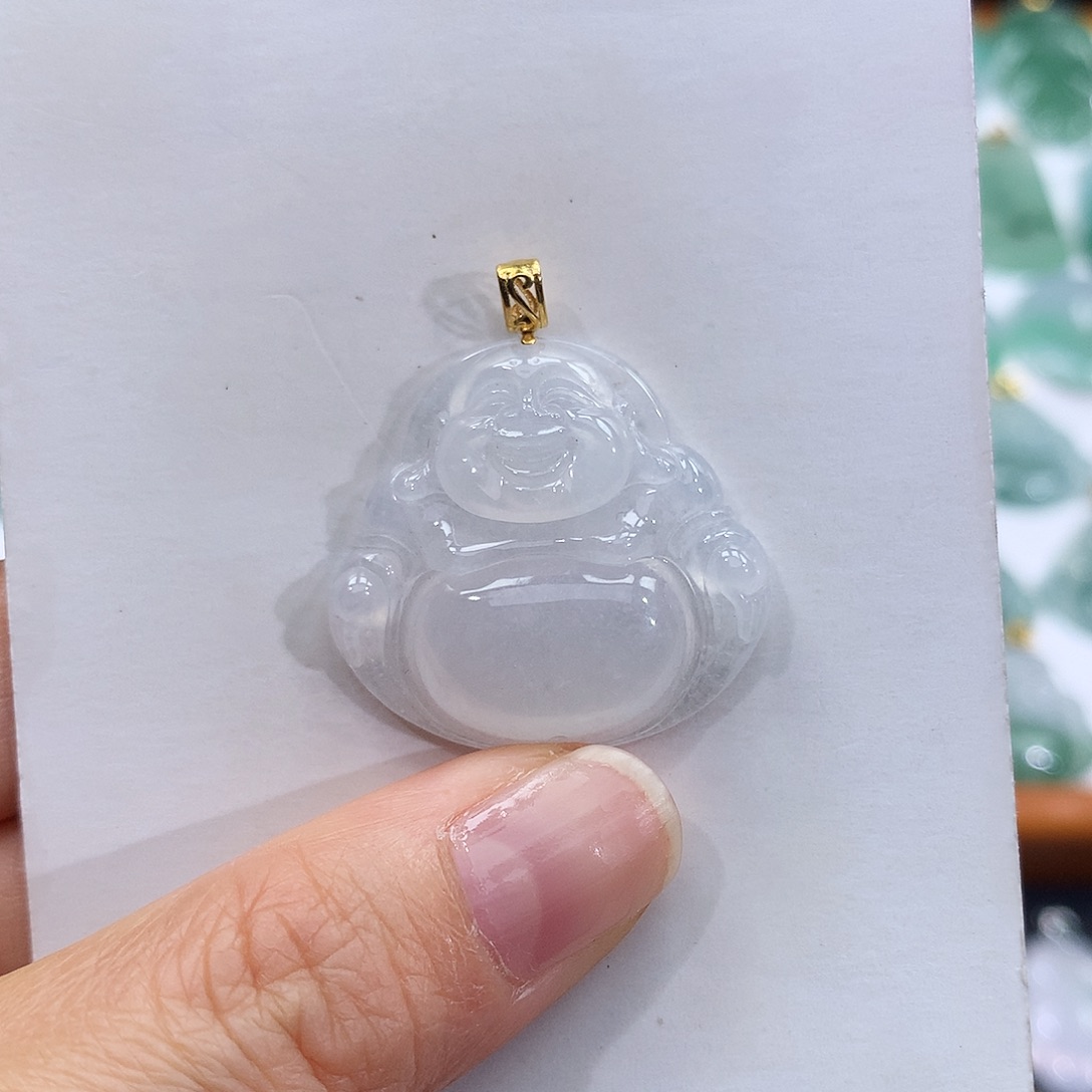 翡翠18K金镶嵌颈饰翡翠吊坠