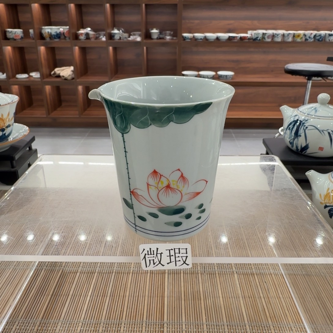 釉下手绘茶具微瑕