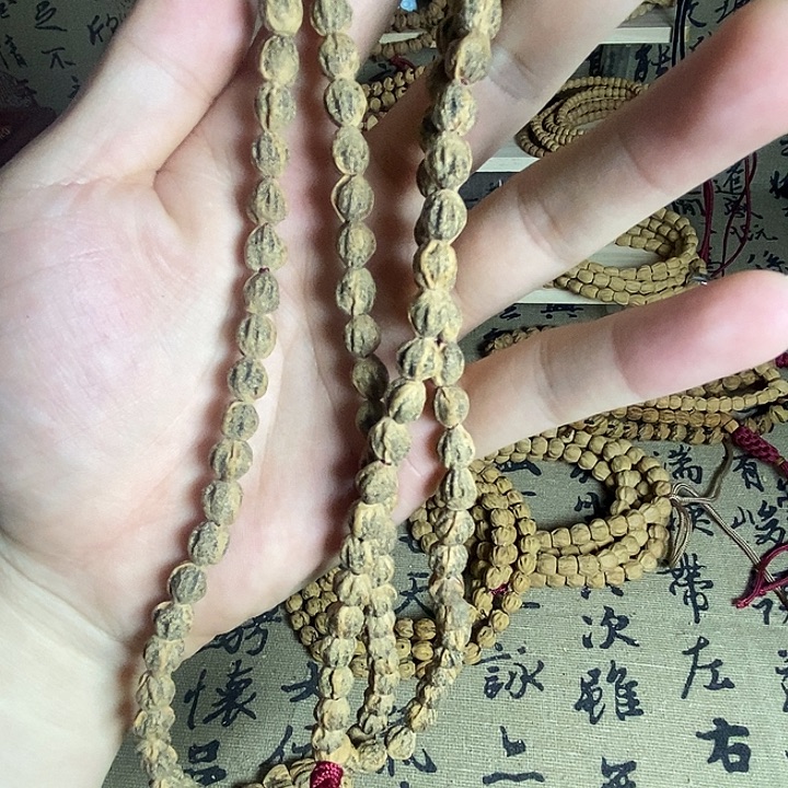 用***4柏香籽/百香籽吊坠