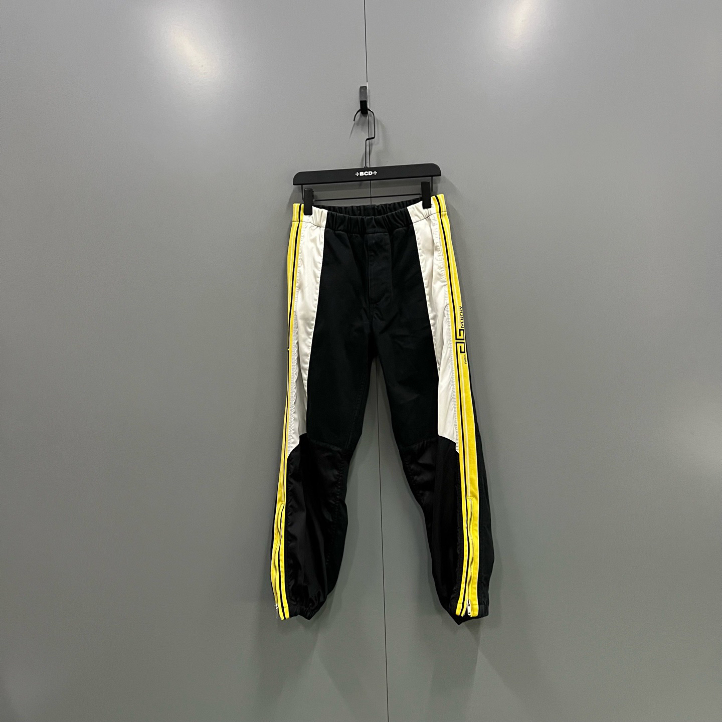 95新 Givenchy/纪梵希 (ll) 拼色侧边条纹长裤44码/606802 无领标