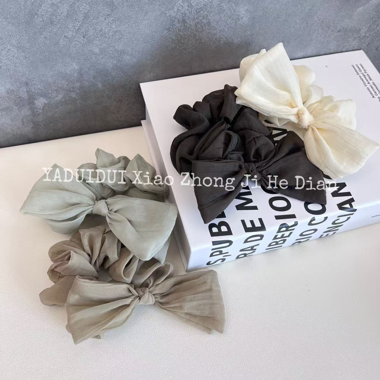 芽怼怼韩国纱质蝴蝶结发圈 06249