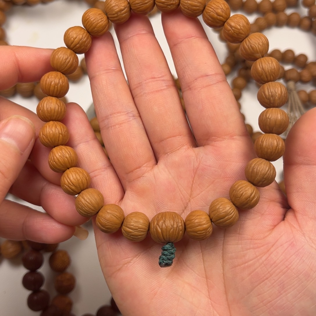 2***.猴头核桃吊坠土豪