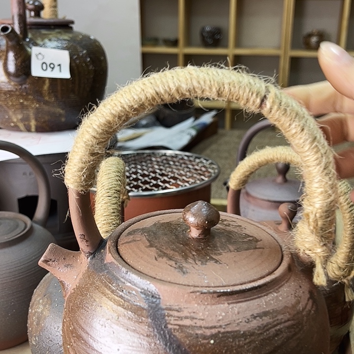 提梁容量550-650ml不退不换