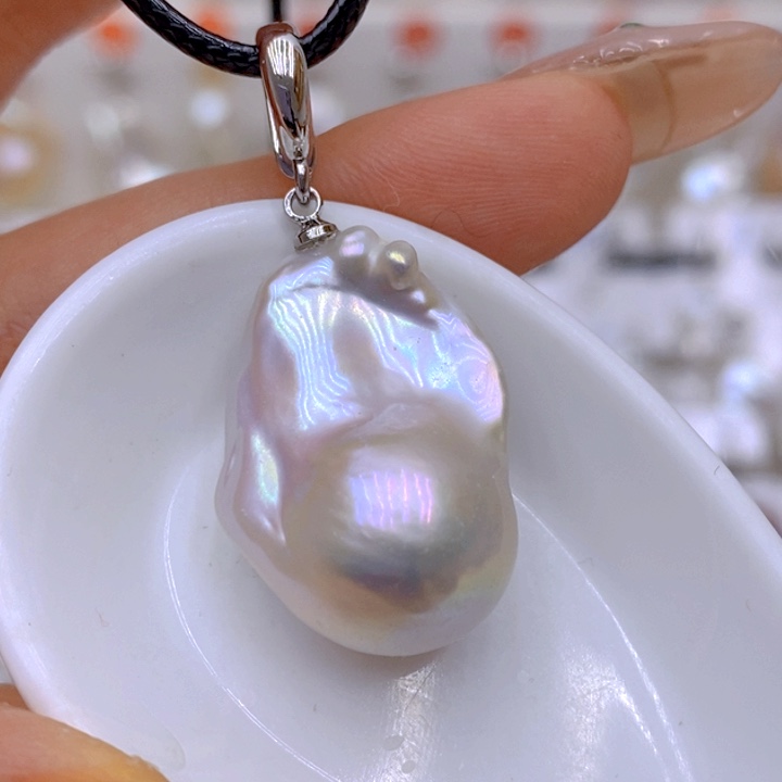 未镶嵌颈饰淡水珍珠