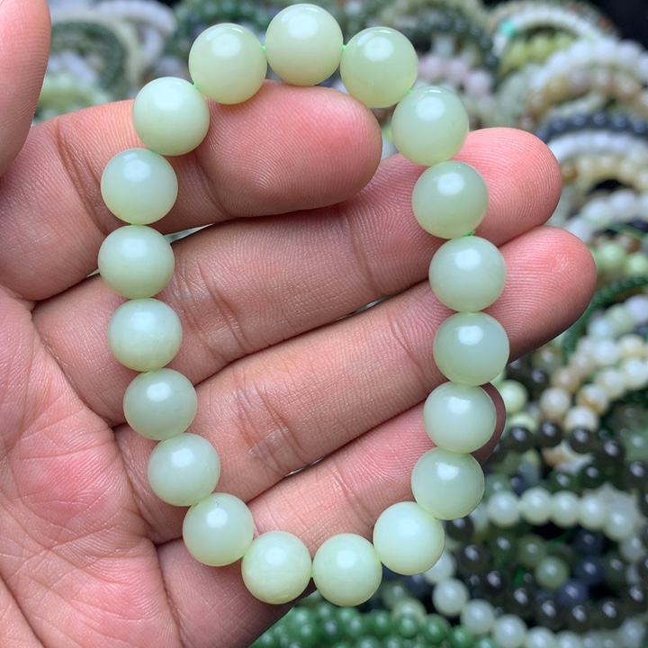 和田玉未镶嵌手串新疆若羌料