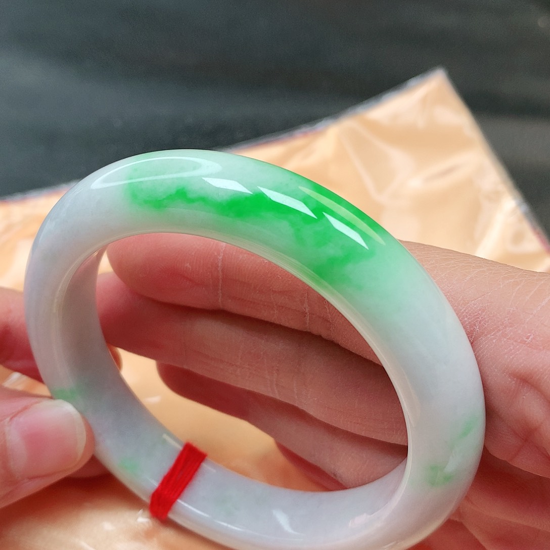 翡翠手镯未镶嵌85号