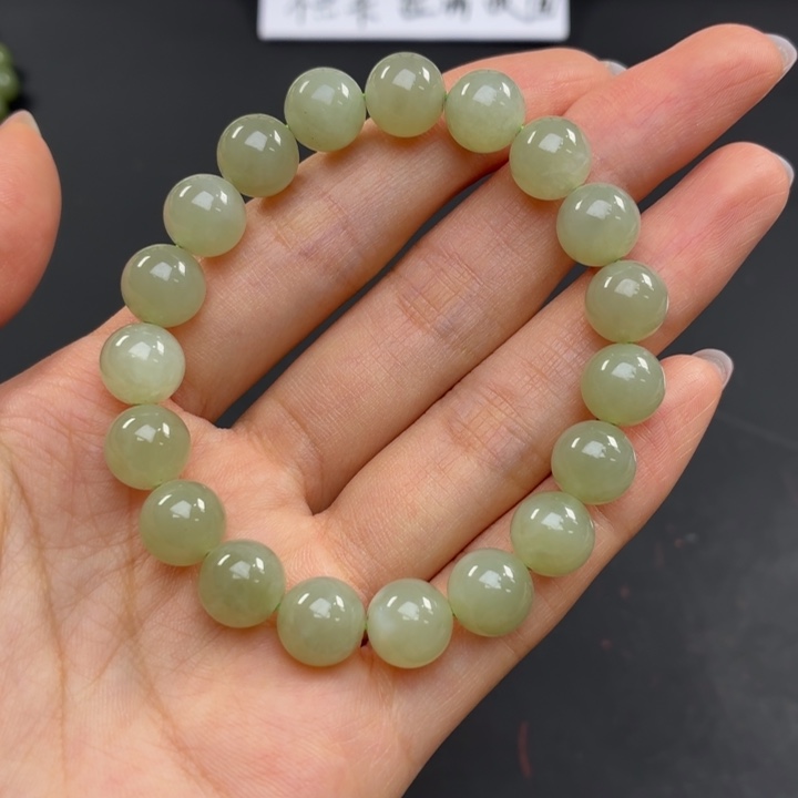 和田玉手镯未镶嵌卡10冰清