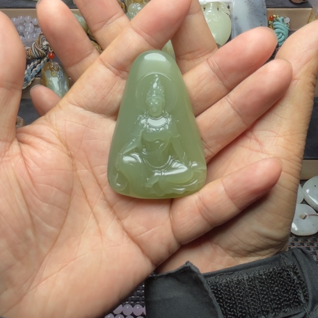 和田玉吊坠(不含链)未镶嵌