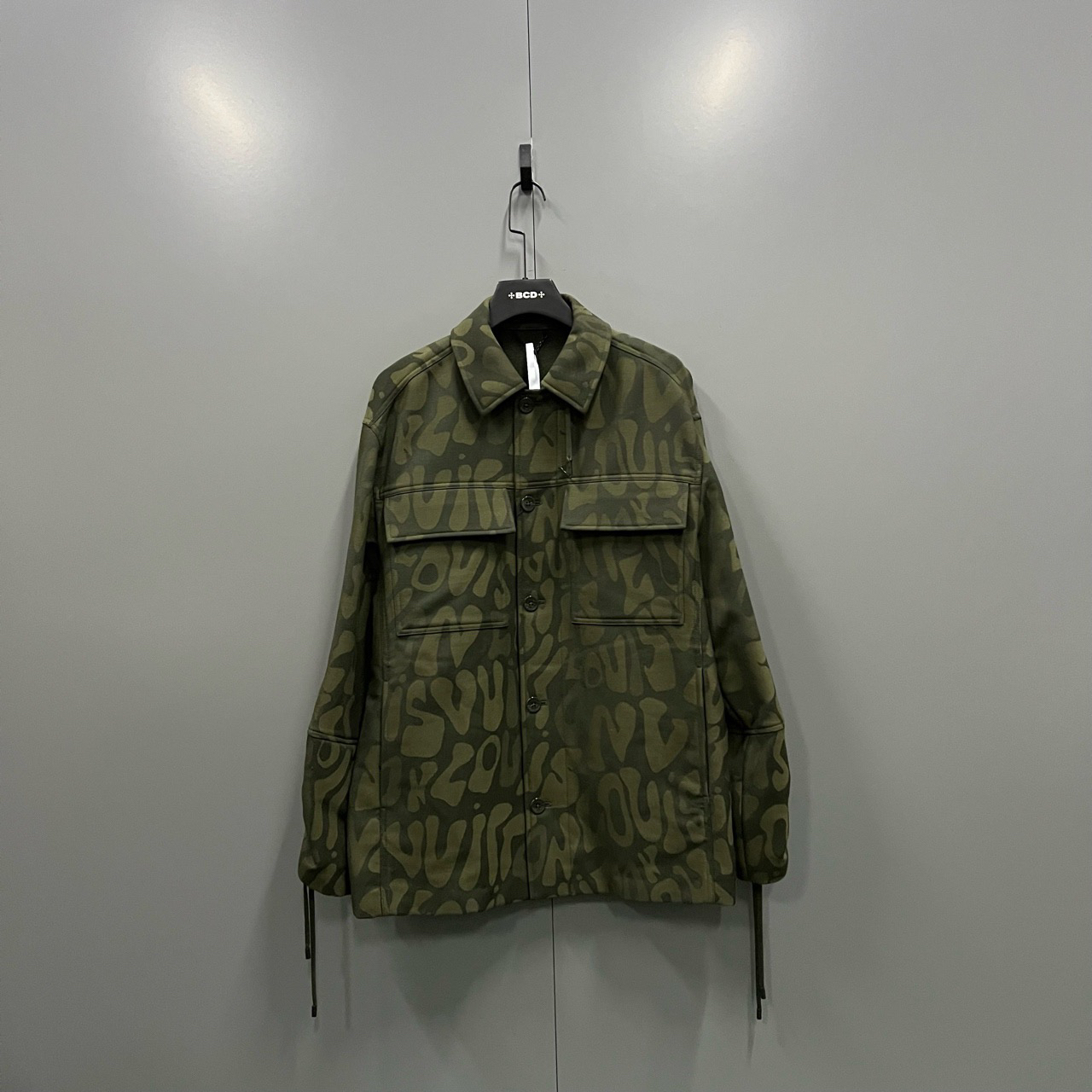 （jp）114 Louis Vuitton lv 满印字母袖口夹克 44码/全新/23552/