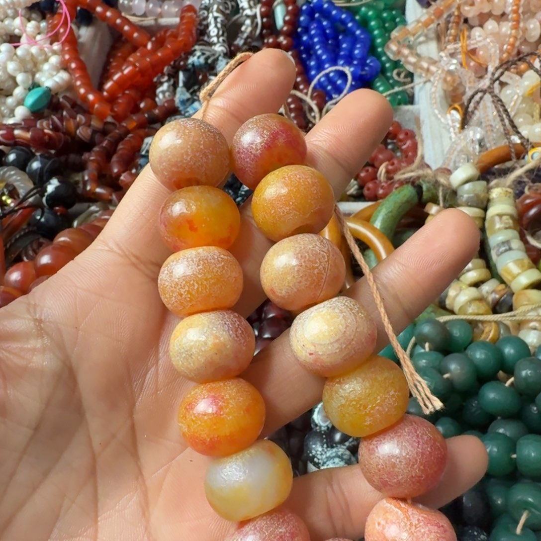 清***波玛瑙/玉髓未镶嵌颈饰