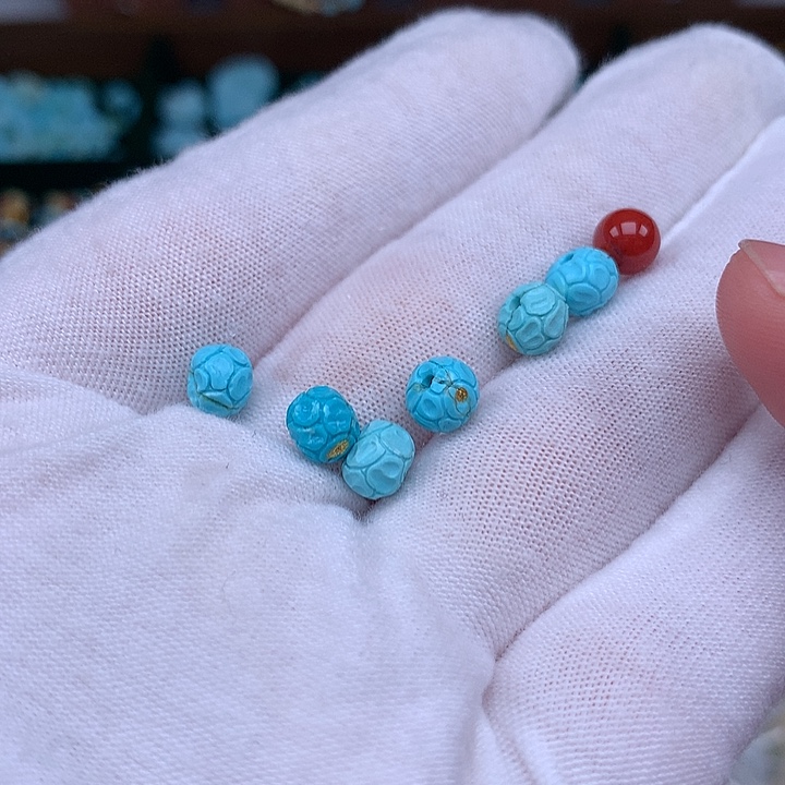 南红玛瑙未镶嵌珠宝奇石